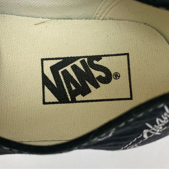 VANS Authentic Thank You Floral Black Women's Sneakers Color Black/White SZ 10.5 - Picture 9 of 10